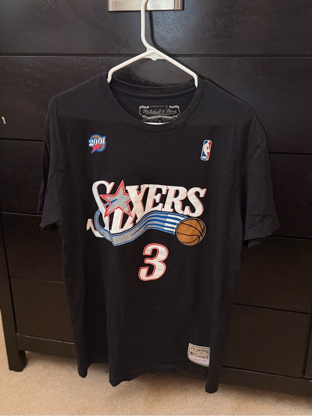 Mitchell & Ness Black Philadelphia Sixers Allen Iverson #3 Tee